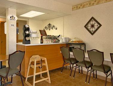 Super 8 by Wyndham Luverne Restaurant billede